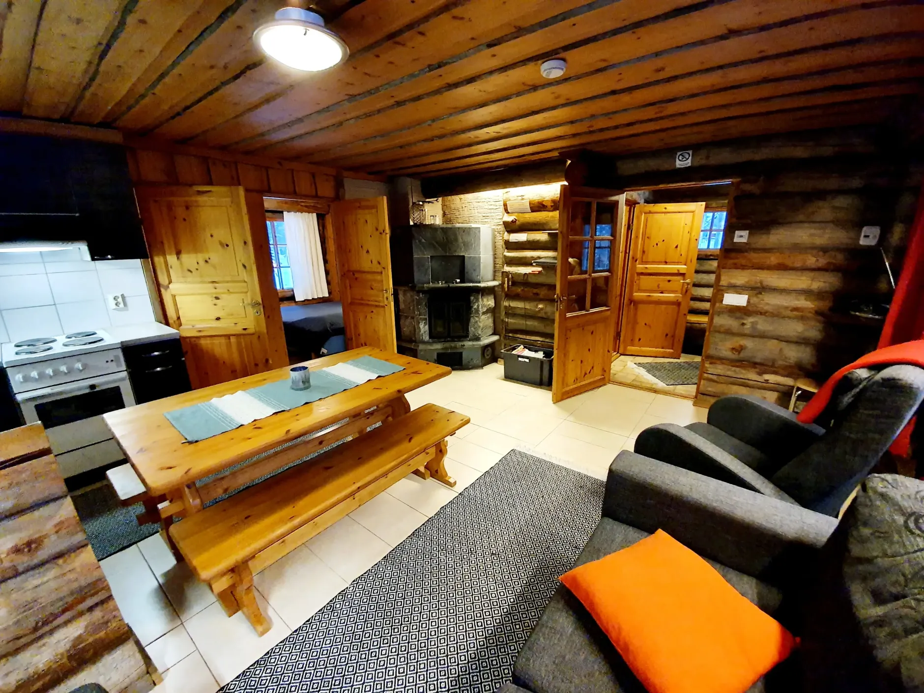 Kieppi 14 olohuone